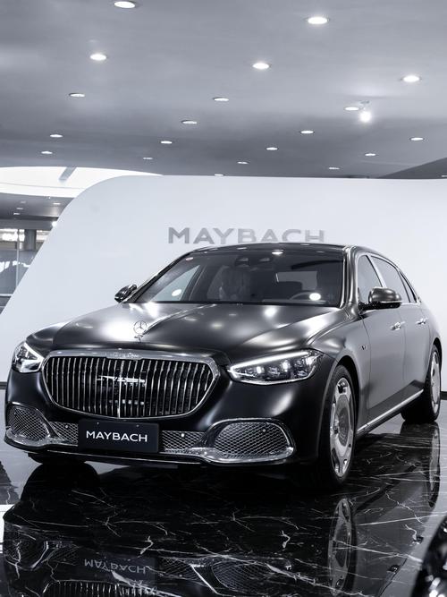 佛山326岚图汽车的售后服务让用户无忧出行，迈巴赫未来的豪华车趋势